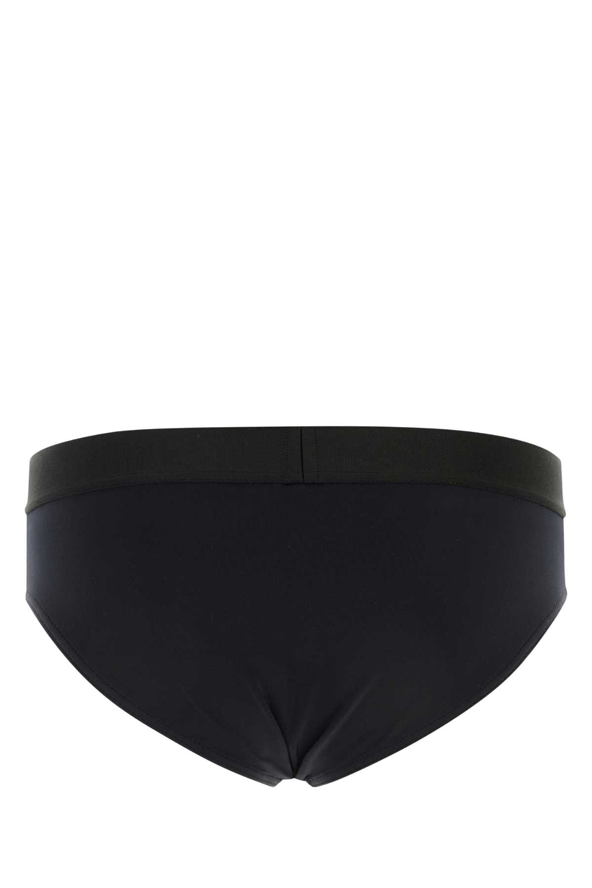 SWIM_BRIEF_D7B2E6590_027_Image_2