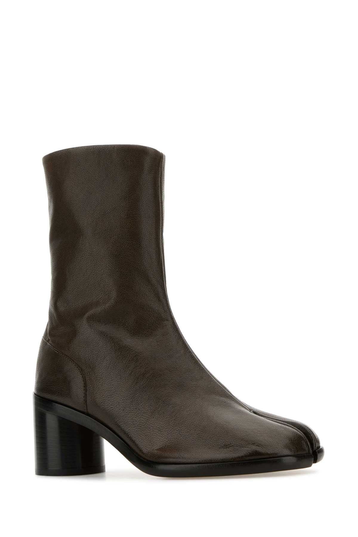 TABI_ANKLE_BOOTS_H60_S57WU0132PR058_T2147_Image_2