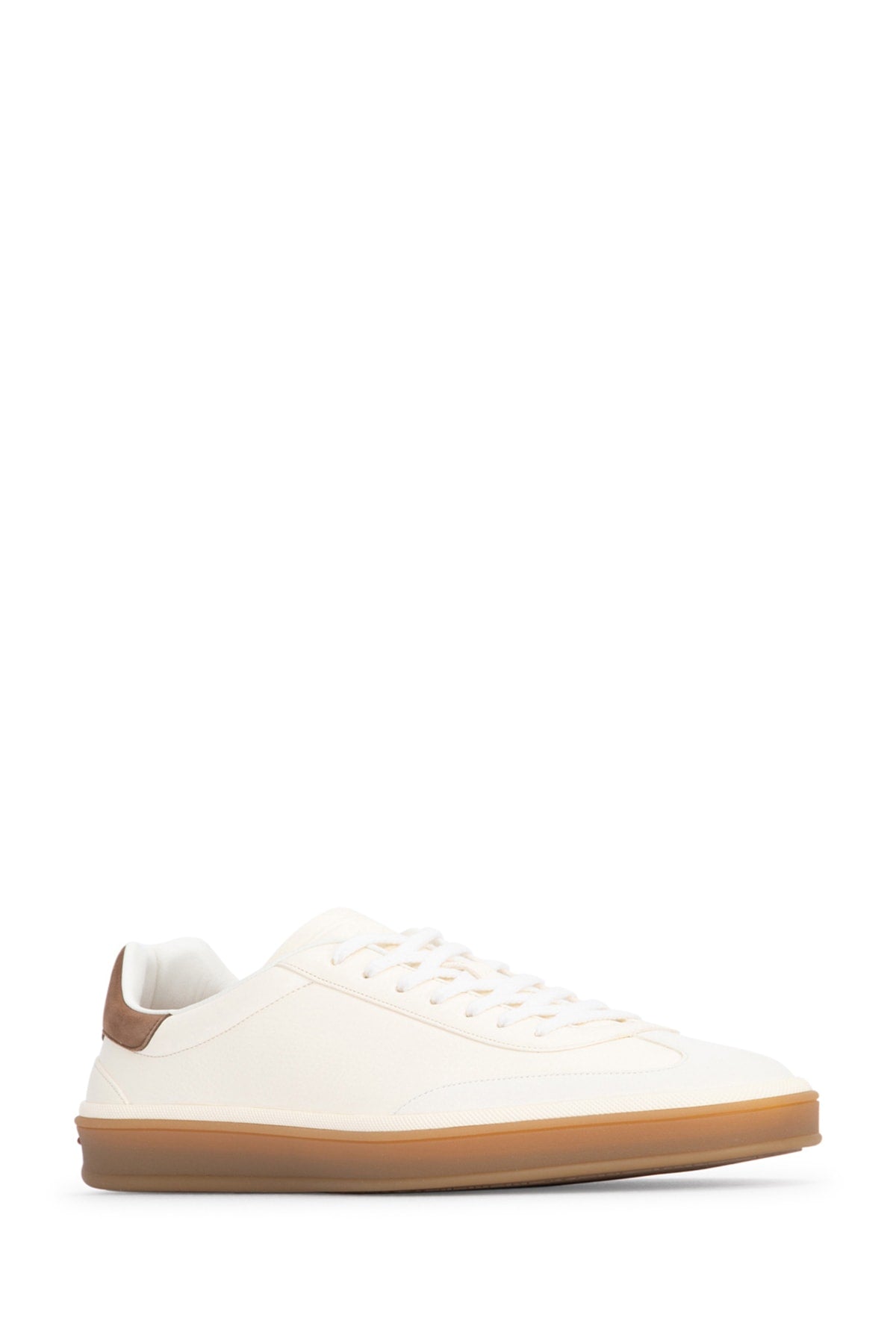 TENNIS_WALK_FAO9334_1000_Image_2