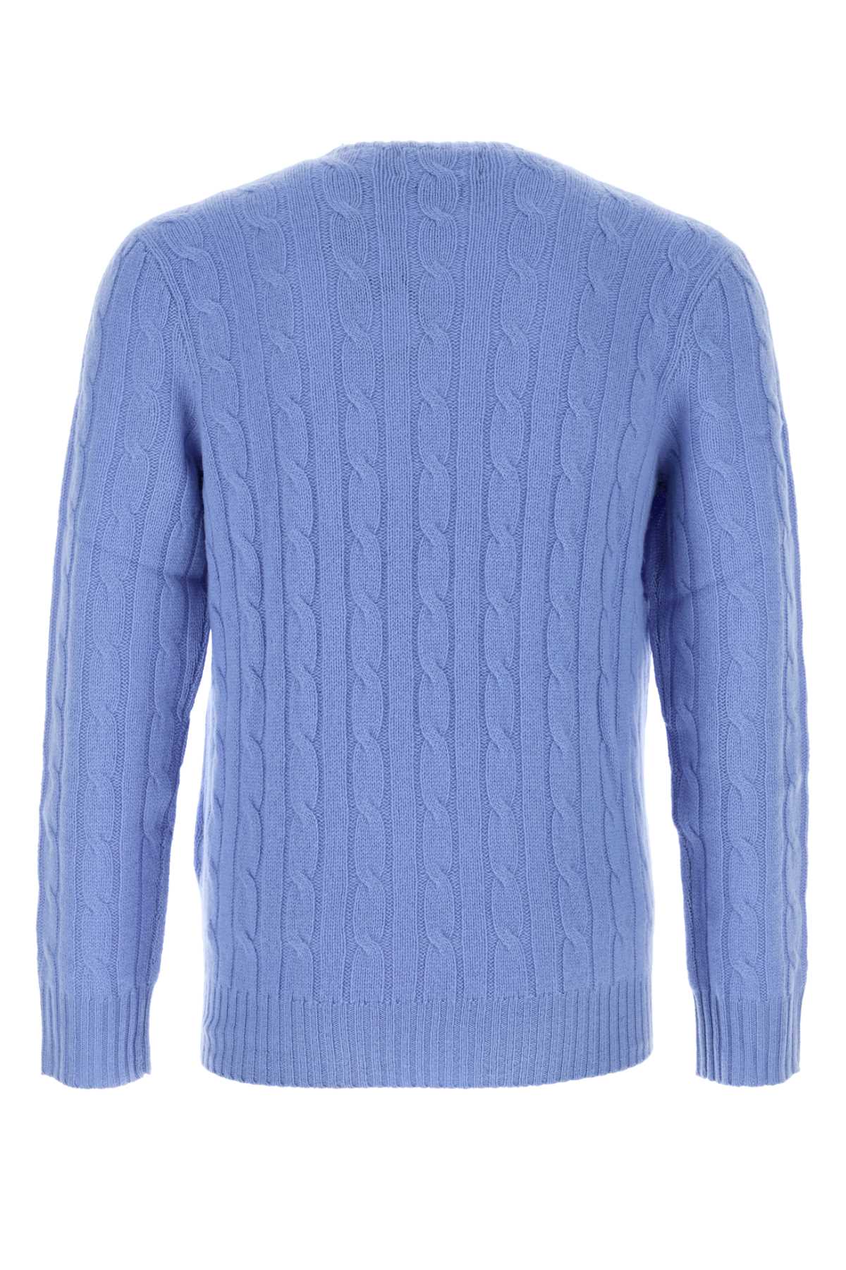 THE_ICONIC_CABLE-KNIT_CASHMERE_SWEATER_710876728_005_Image_2