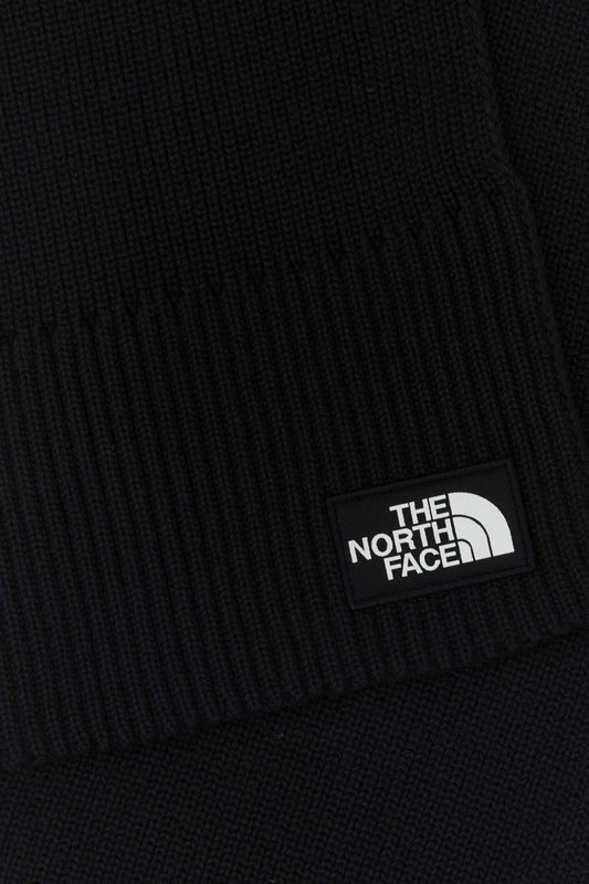 TNF_LOGO_BOX_SCARF_NF0A8CHG_JK31_Image_2