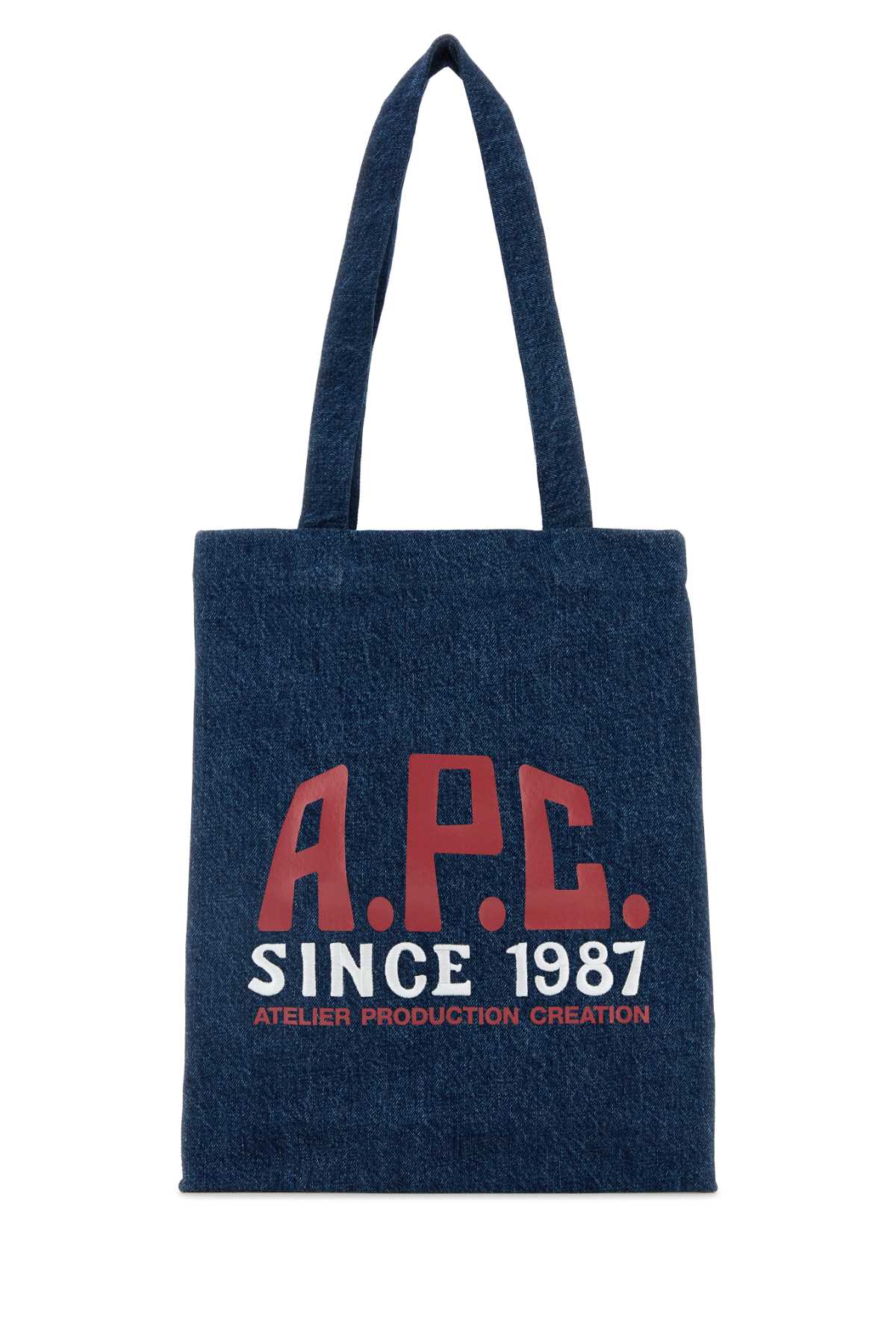 TOTE_LOU_CARPENTER_COHTDM61990_IAL_Image_1