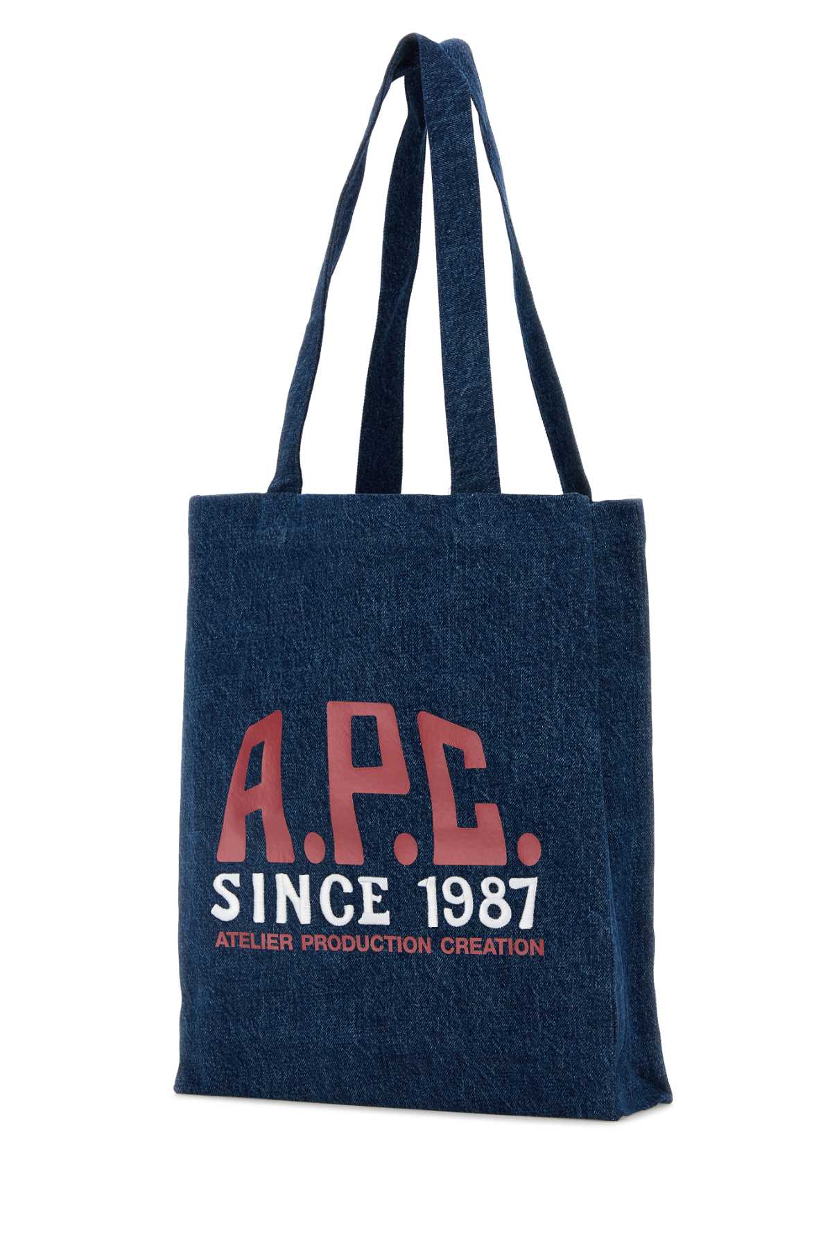 TOTE_LOU_CARPENTER_COHTDM61990_IAL_Image_2