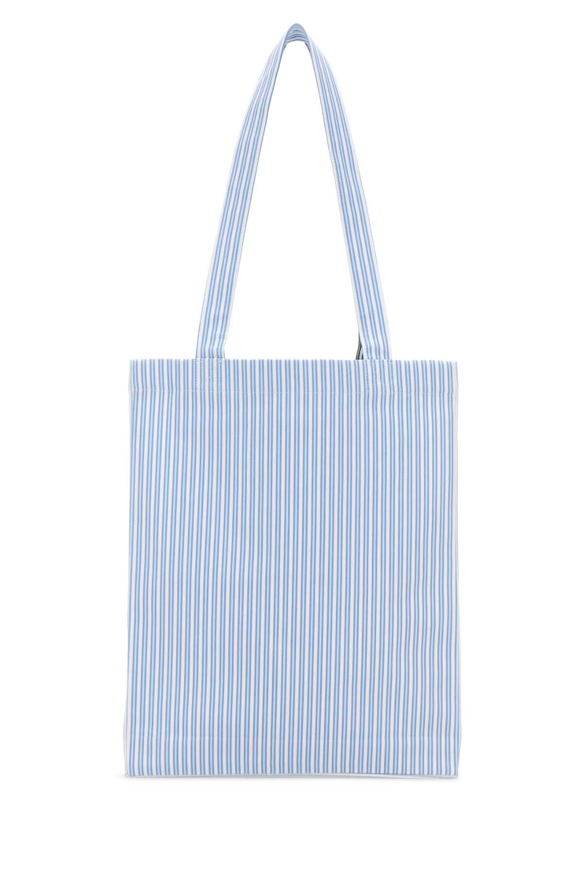 TOTE_LOU_COHDOM61442_IAA_Image_3