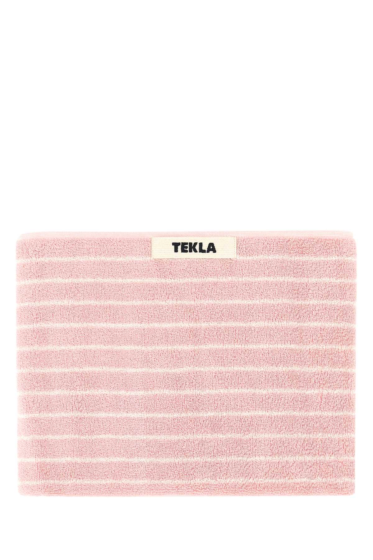 TOWELS_PIN_STRIPES_TTSHPIST50X90_SHAPINSTR_Image_1