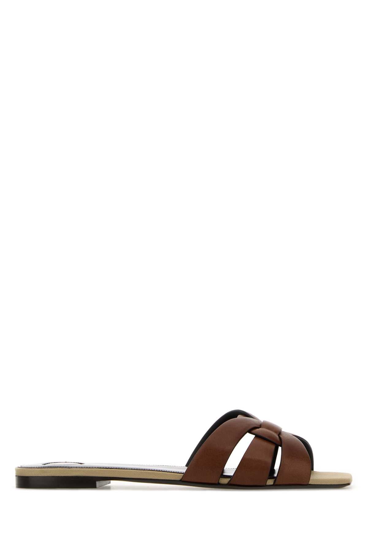 TRIBUTE_05_SAN_863759DWE00_6036_Image_1