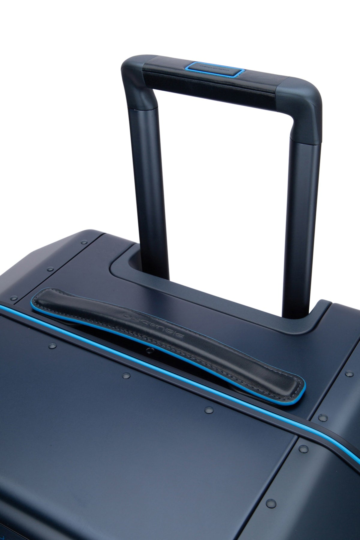 TROLLEY_MEDIO_4_RUOTE_IN_ALLUMINIO_E_PELLE_BV4427ALUB2_BLU2_Image_3