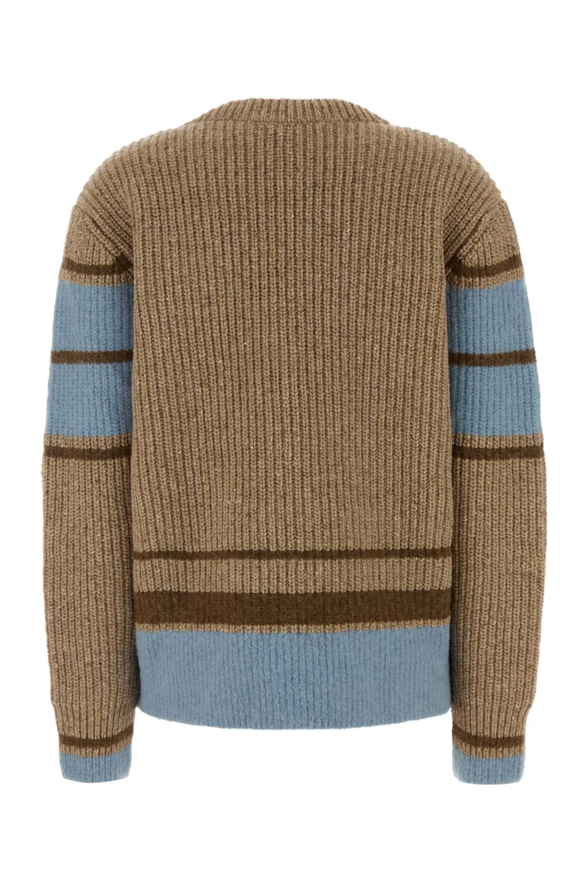 UKS823_College_H25UKS823KN0111_280H25_Image_2