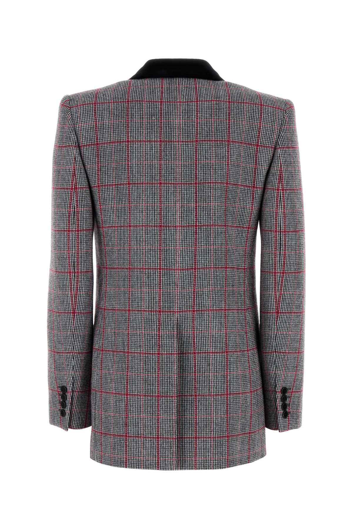 VE64_CH25AVE64097_905_Image_2