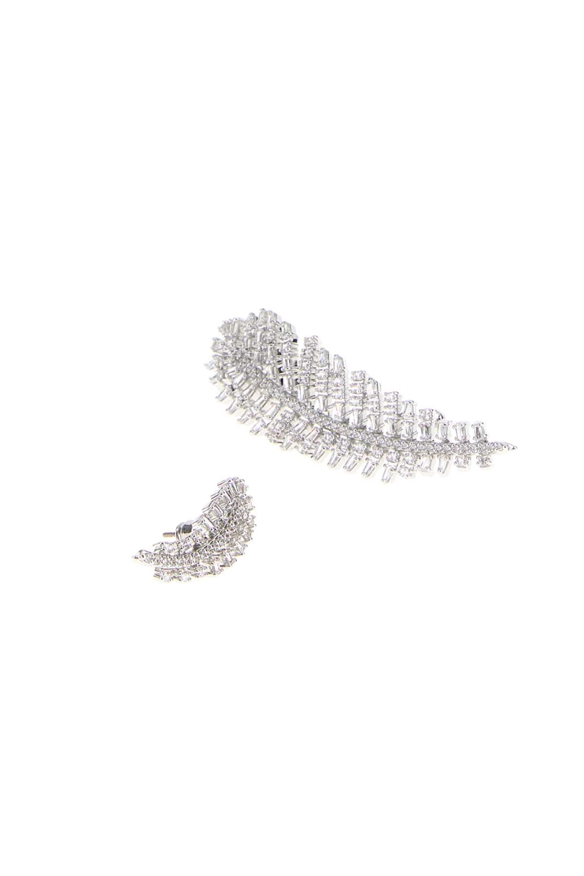 VIENNAPE_FEATHER_WHITERHS_5749211_000_Image_2