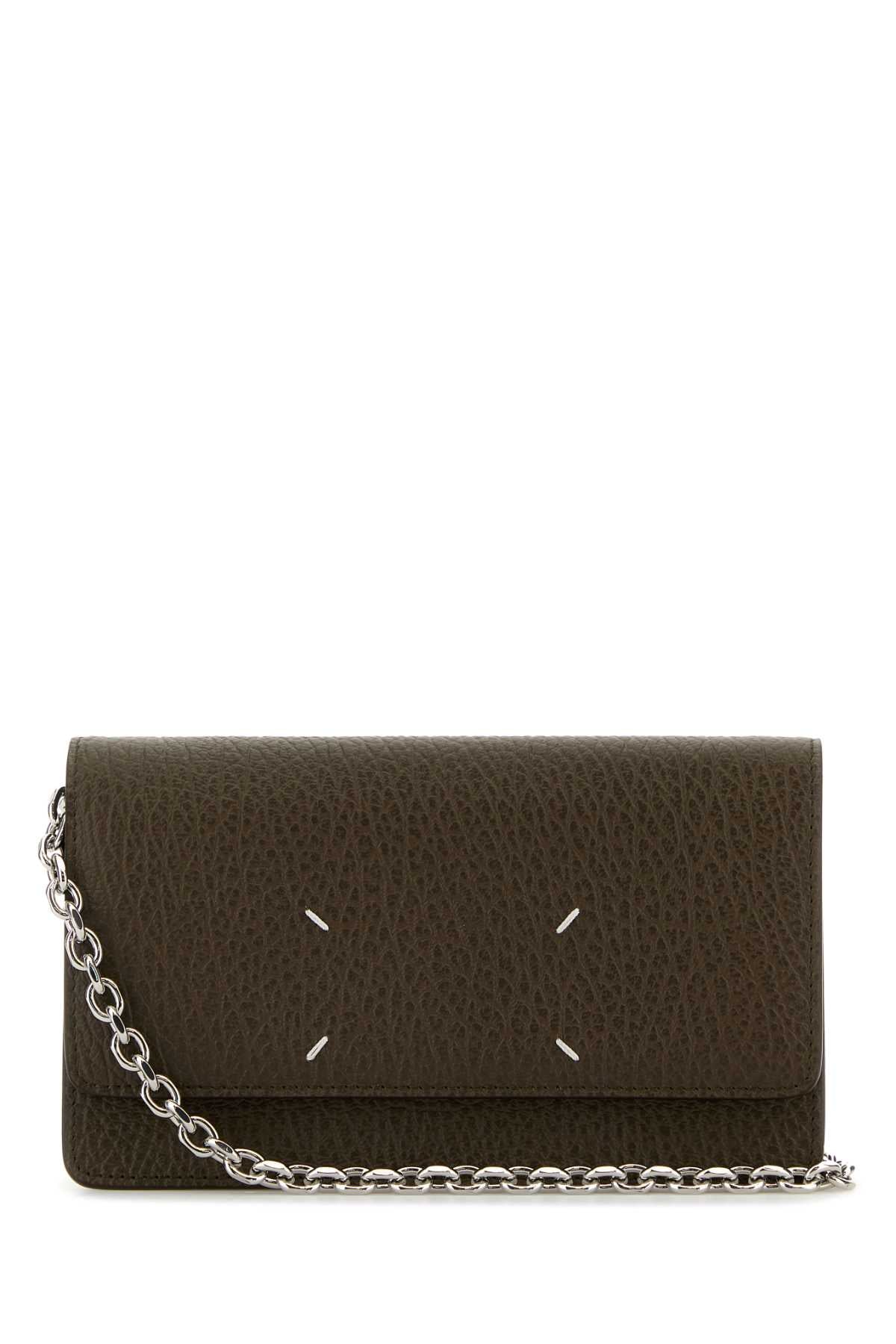 WALLET_ON_CHAIN_MEDIUM_SA3UI0008P4455_T2147_Image_1