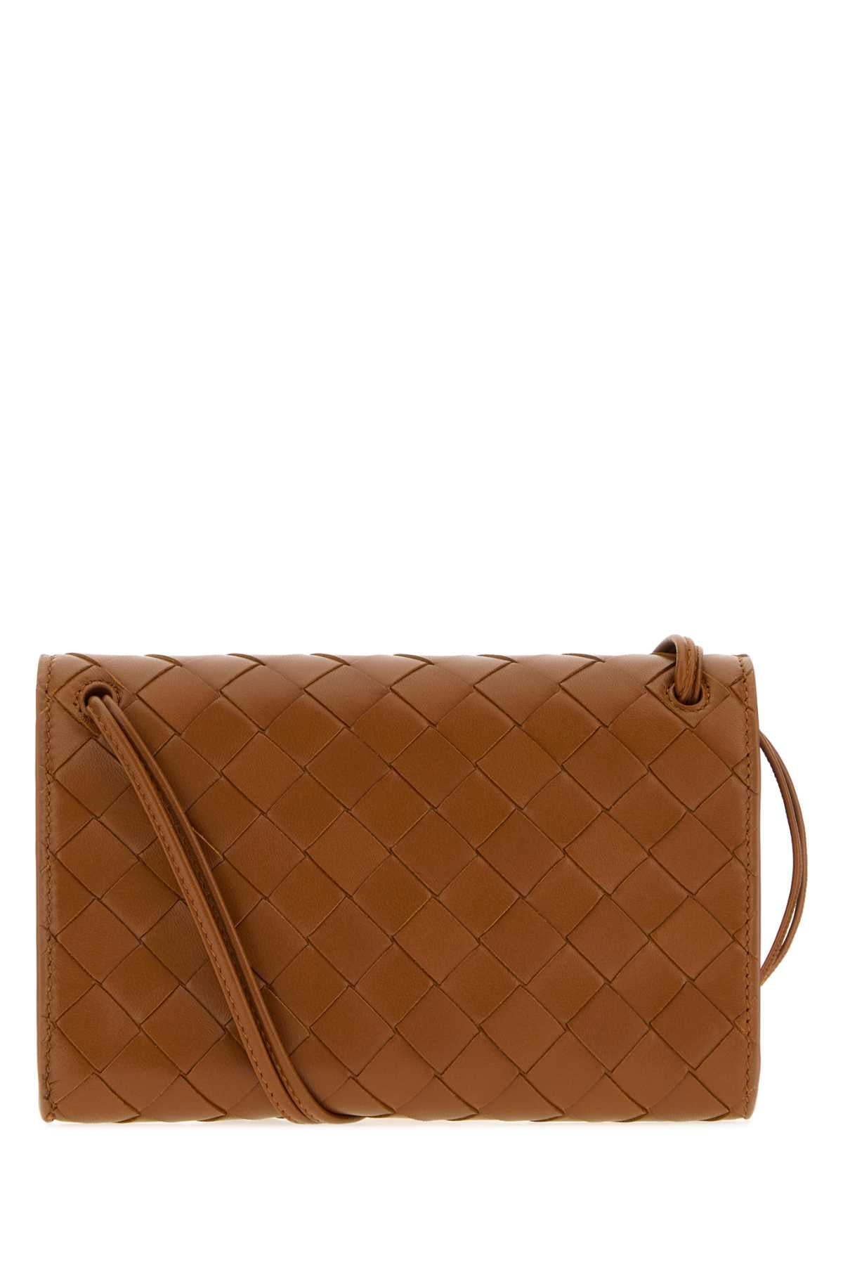 WALLET_SHOULDER_836940VCPP2_2387_Image_3