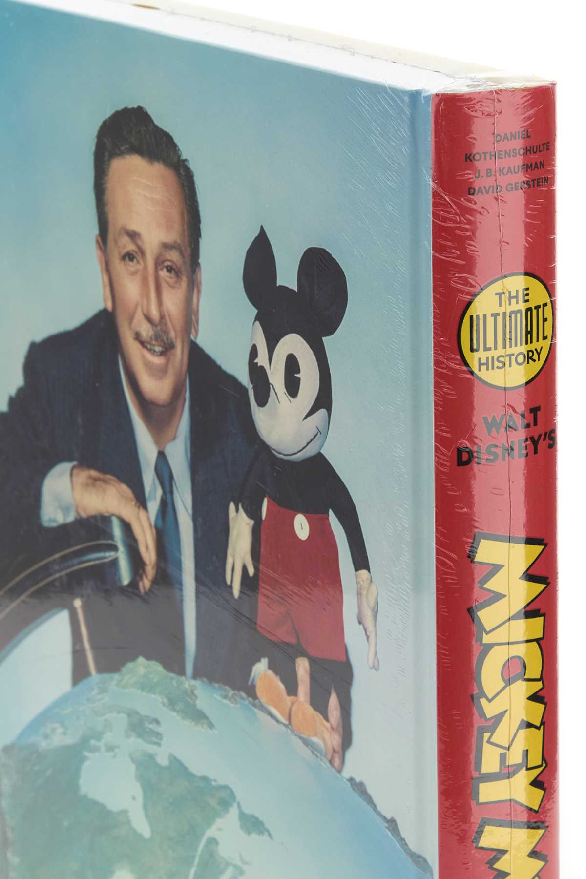 WALT_DISNEYS_MICKEY_MOUSE_THE_ULTIMATE_HISTORY_9783836583558_000_Image_3