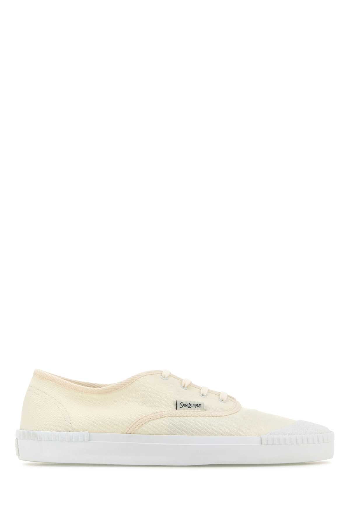 WES_05_SNEAKER_776199GUZ00_9016_Image_1