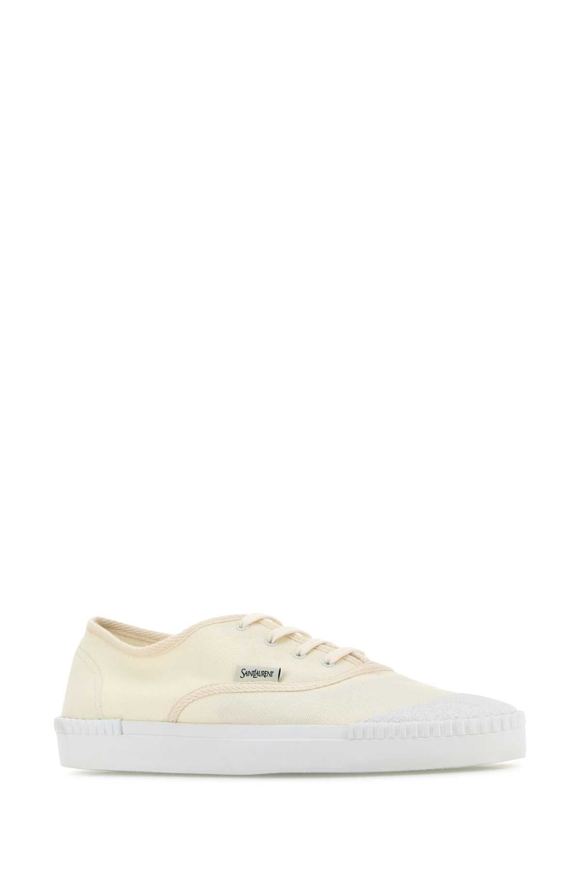 WES_05_SNEAKER_776199GUZ00_9016_Image_2