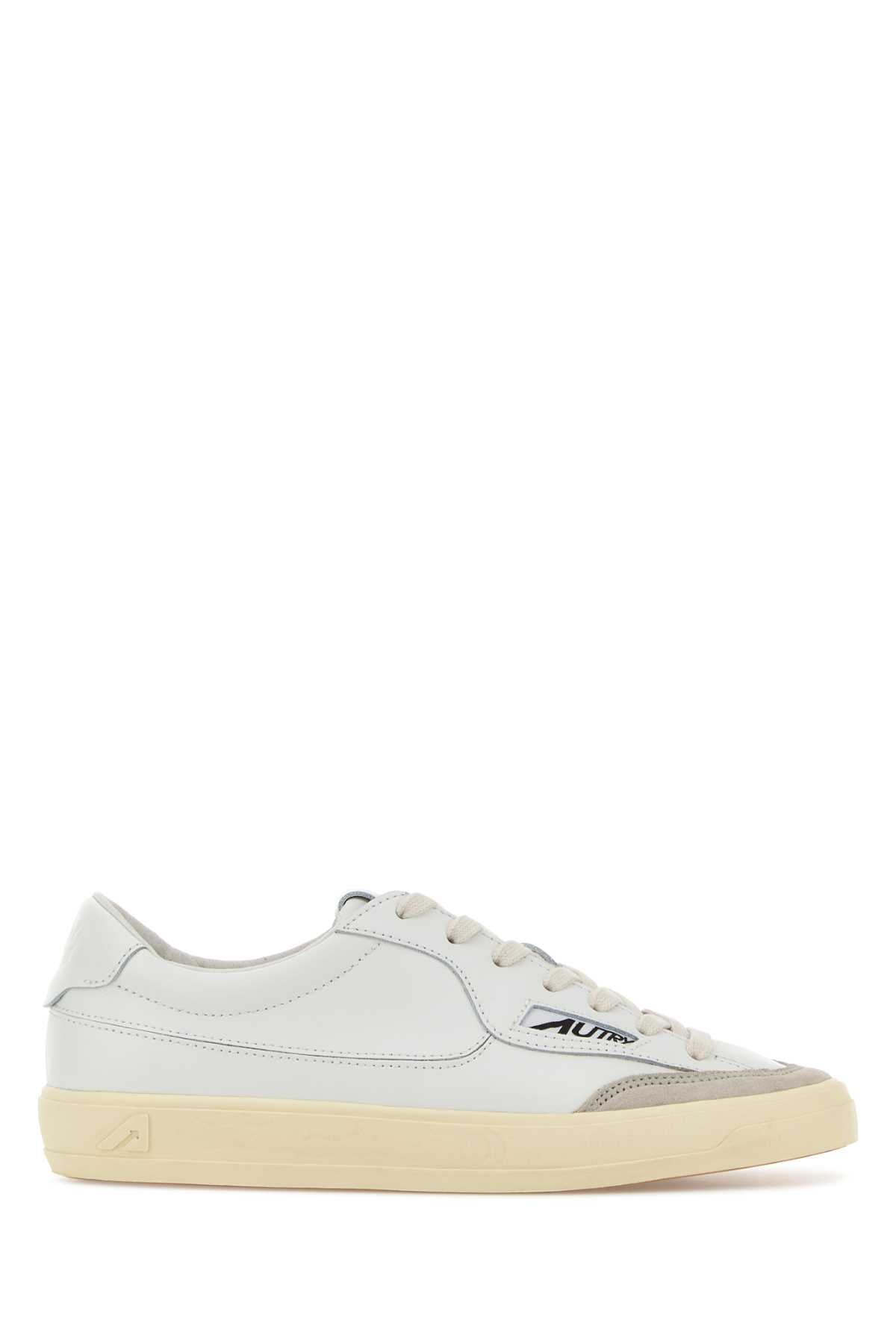 WINDSCAPE_LOW_WOM_UK01_LEATHERSUEDE_WHITEWHITE_SCLWUK01_UK01_Image_1