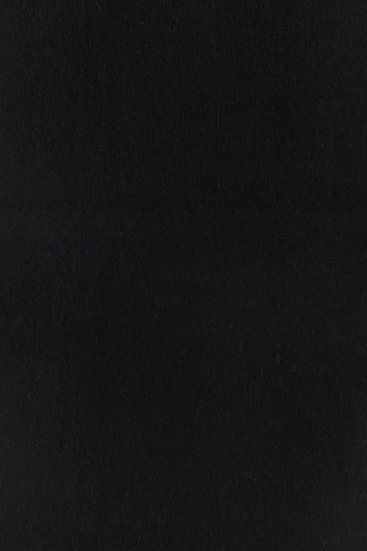 WKCLARA_2524546322600_002_Image_3