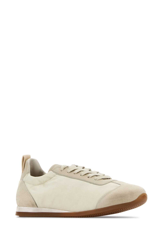 WOMENS_SNEAKERS_US9087_UW101_Image_2