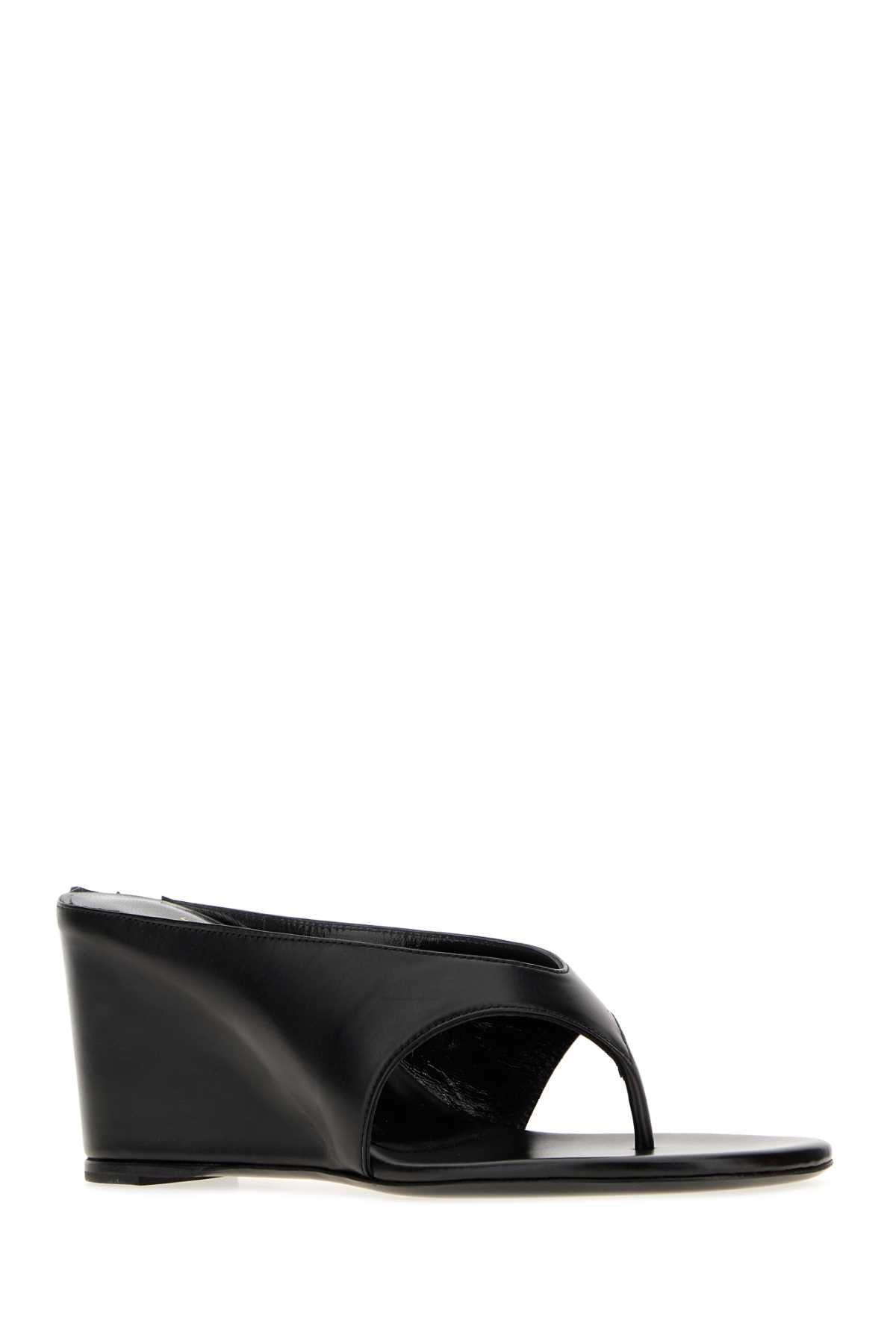 YAGA_WEDGE_SANDAL_BLACK_LEATHER_PS26HO017BK001C_L024_Image_2